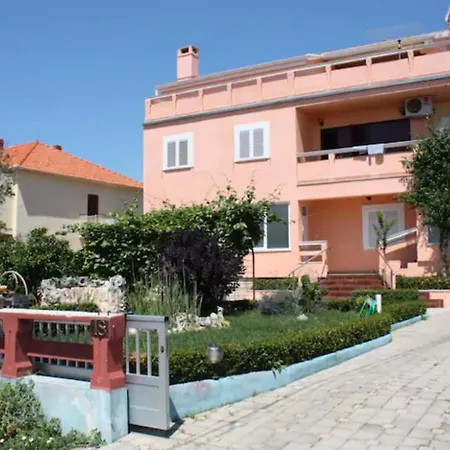Neda - Two Bedroom Apartment *