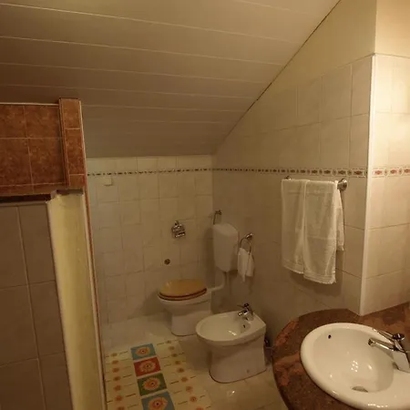 Neda - Two Bedroom * 扎达尔